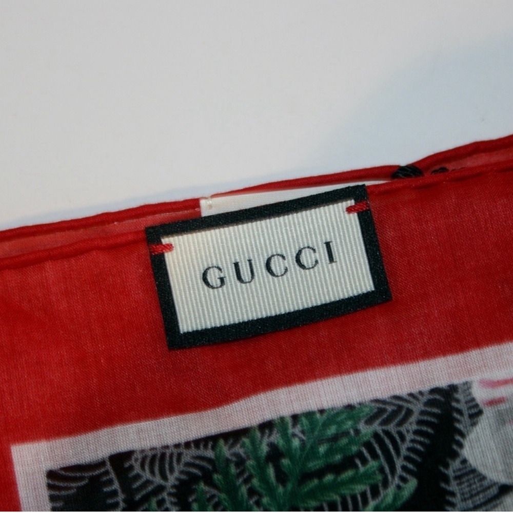 BNWT Authentic Gucci Scarf - Picture 4 of 4